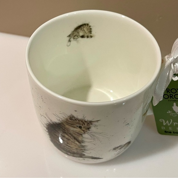 NWT Royal Worcester ~ Wrendale Designs ~ Cat & Mouse Bone China Mug - Picture 6 of 15